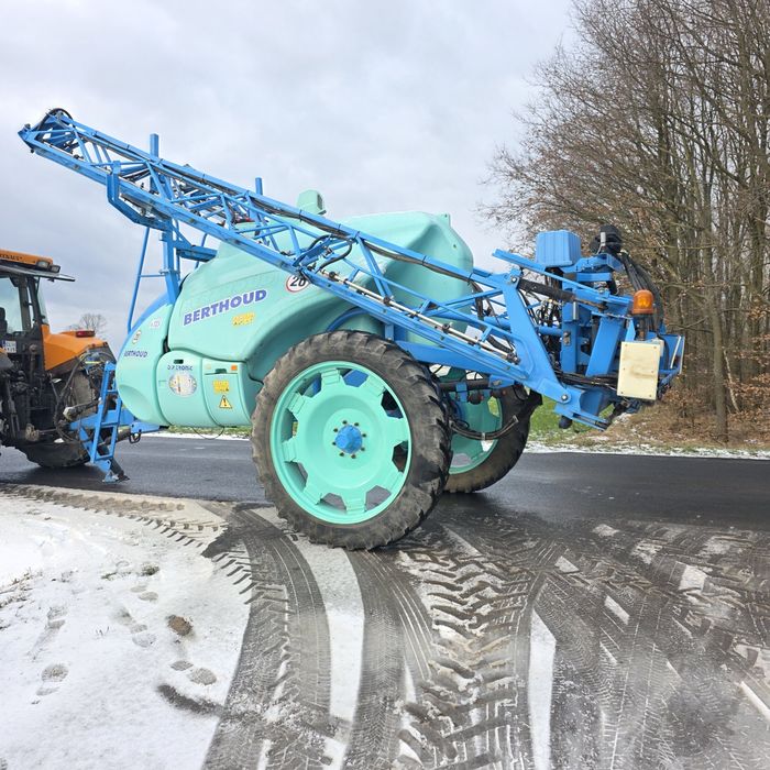 Opryskiwacz berthoud Tenor 35-37 24m sprawny gotowy do pracy