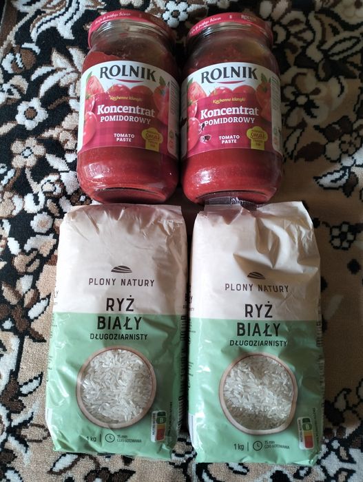 Koncentrat pomidorowy i ryż