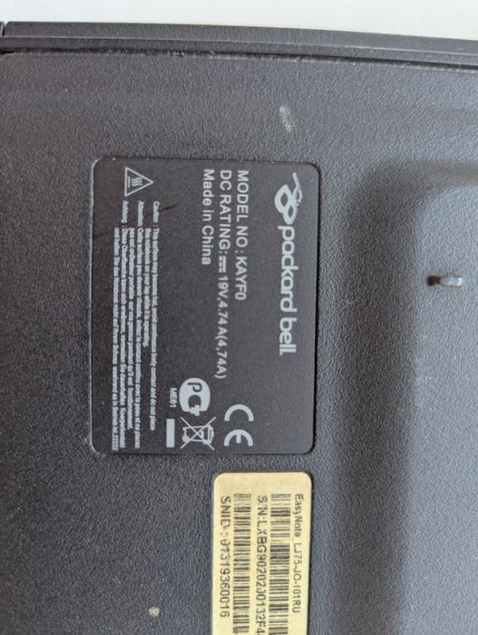 Продам Ноутбук Packard Bell 17.3 i5 4 ГБ под восстановление