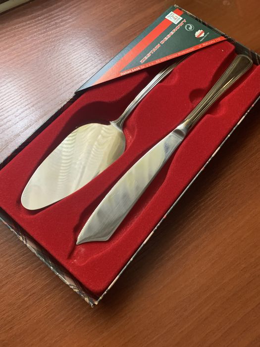 Нож и лопатка для торта