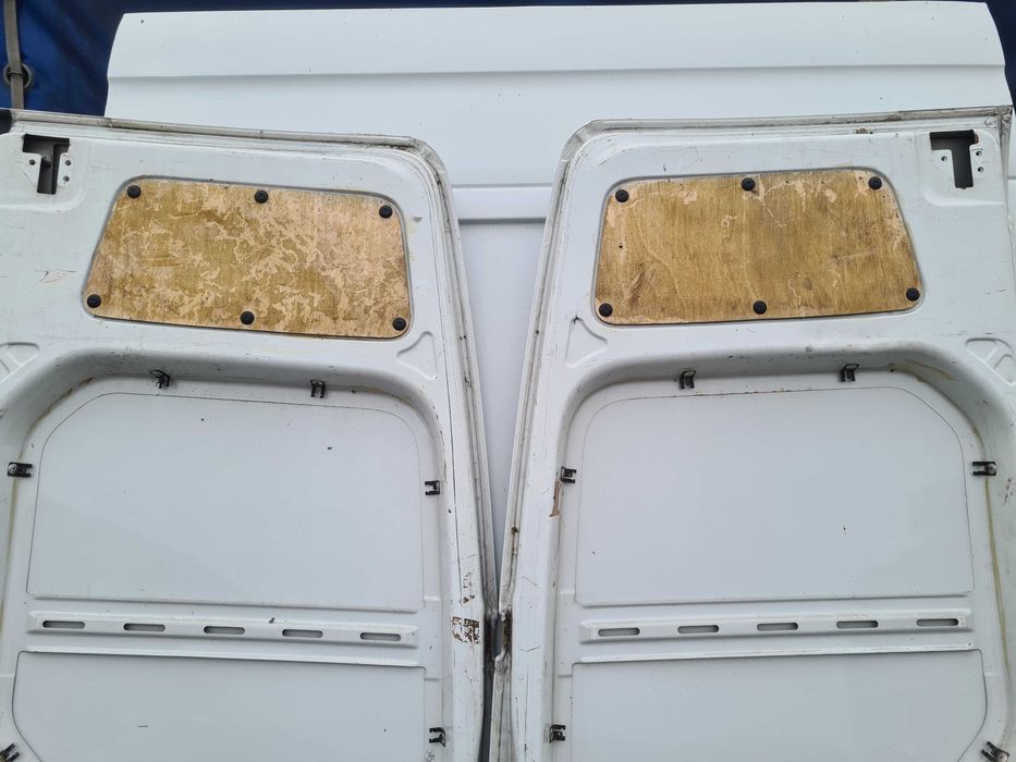 Mercedes Sprinter 906 drzwi tył lewe prawe VW Crafter I 2E