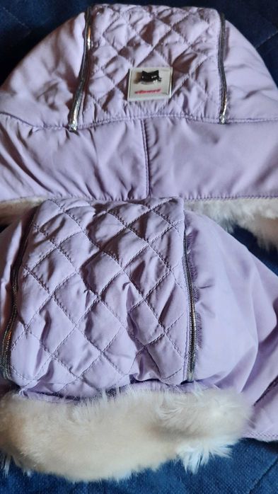 Шапочка зимова Chicco. В наявності 2 шт. На 12-15 міс. Та 3- 4 роки.