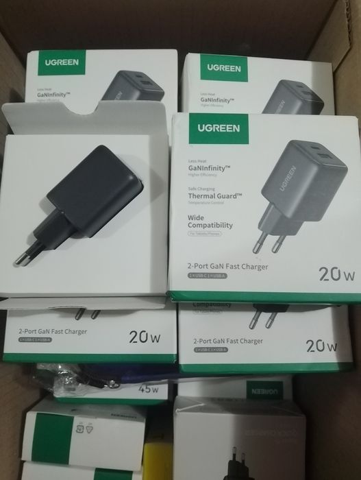 Швидка зарядка Ugreen GaN 20w(тайпс+юсб)