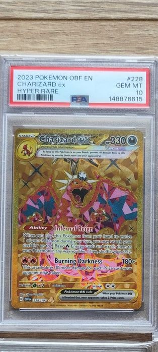 Karta pokemon charizard PSA 10