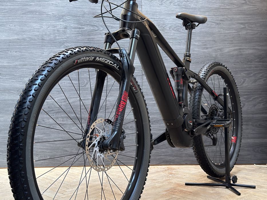 Гірський електровелосипед Cube (рама М колеса 29)Bosch , Rockshox