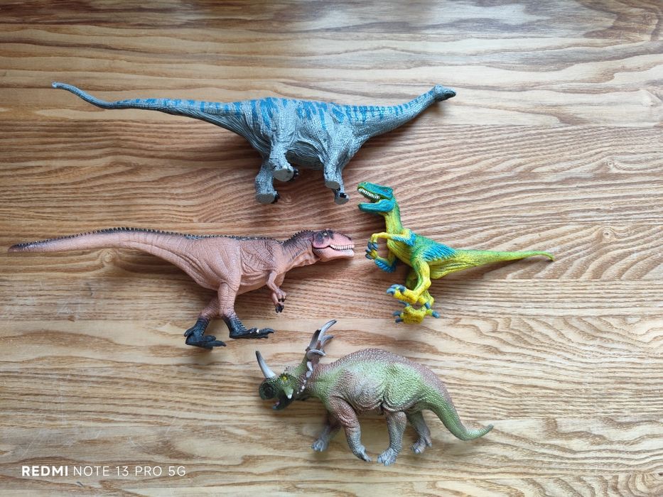 Dinozaury Schleich - zestaw 11 figurek