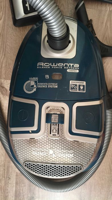Aspirador com Saco ROWENTA compact Ro5761ea