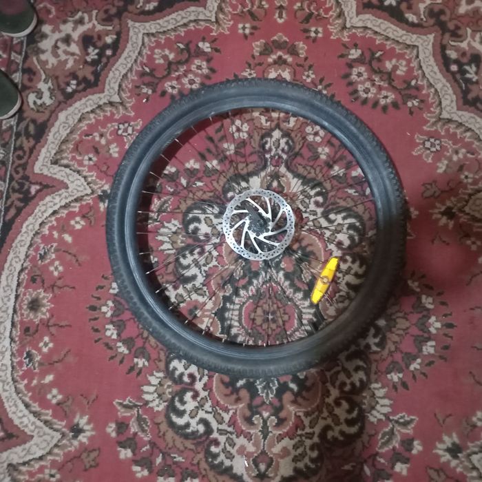 Продам колесо на спортивний велік