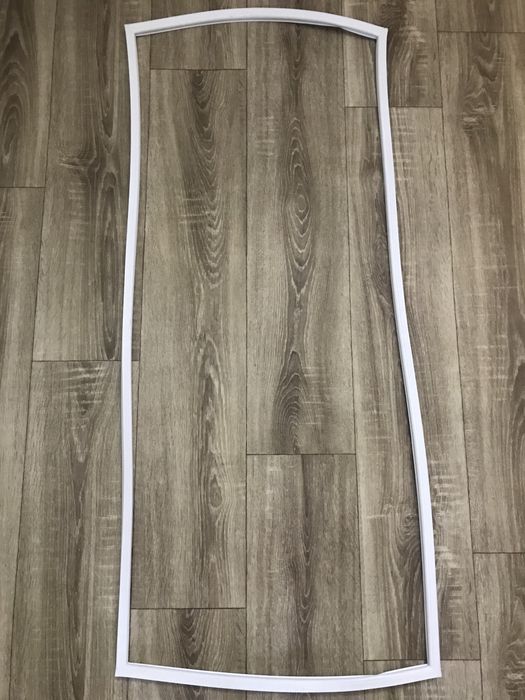 Новий ущільнювач під планку холодильної камери холодильника Норд 244