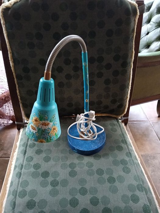 Lampka na biurko nocna