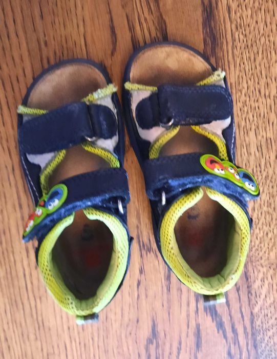 ELEFANTEN sandały sandałki Ulica Sezamkowa granat i oliwka buźki R. 22