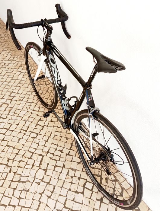 Bicicleta estrada Carbono - Basso M