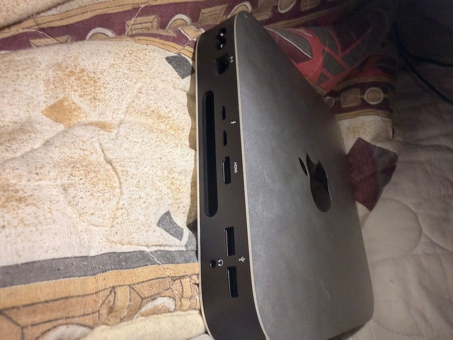 mac mini/8C CPU/10C GPU/8GB/256gb 2024 apple Wroclaw