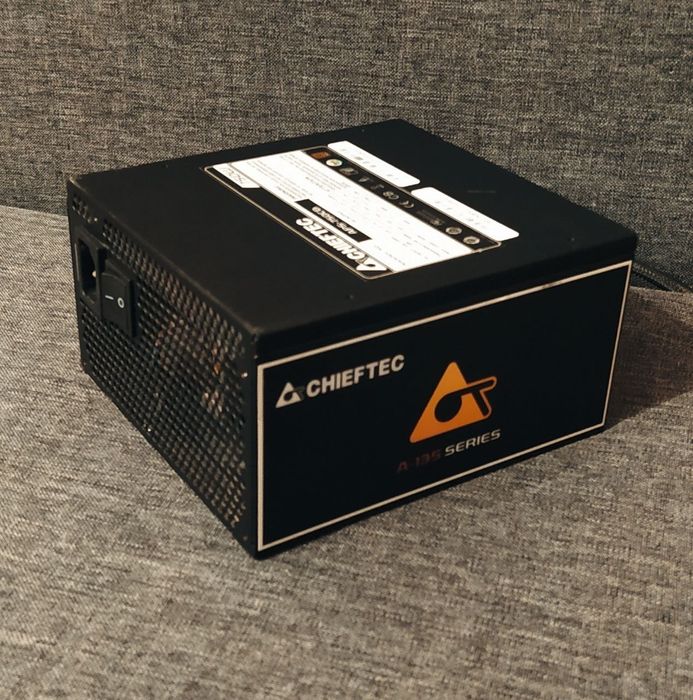 БП CHIEFTEC 750W  80PLUS Bronze блок питания 750Вт