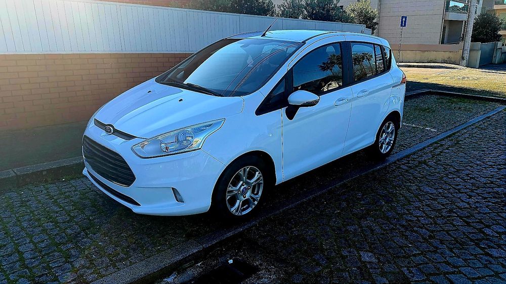 Ford B-Max 1.0 125 Cvs Possiblidade de Crédito
