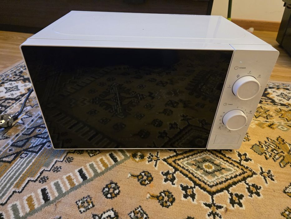 Micro-ondas 20L Branco 1847FL