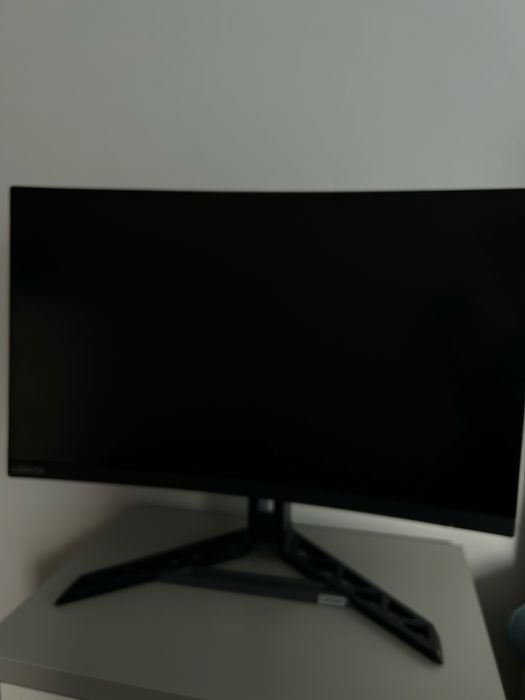 Monitor Lenovo 240Hz 27’’