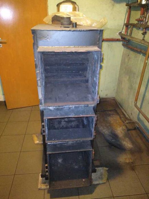 Pocięcie pieca węglowego