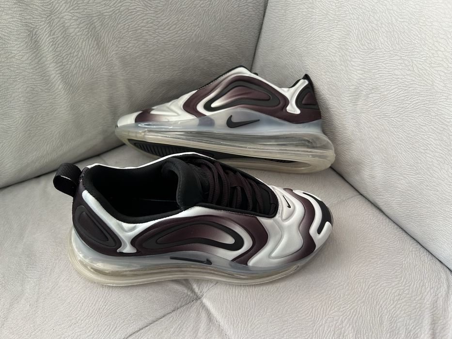 Buty Air Max 720 rozmiar 42 długość wkładki 26,5cm