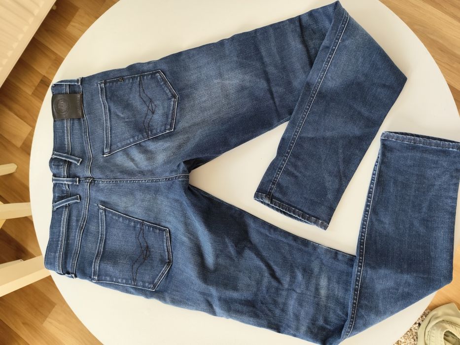 Sprzedam męskie spodnie Repley