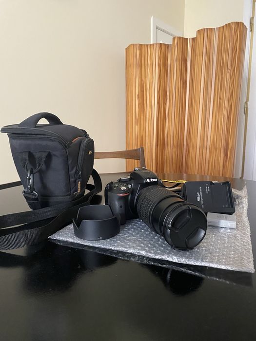 Reflex DSLR Nikon D5300 + Af-S Nikkor 18-105mm 1:3,5-5,6 VR