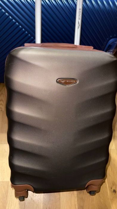 Чемодан Wings кофейный