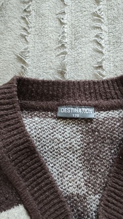 Sweter damski szachownica S 170cm beżowy brązowy
