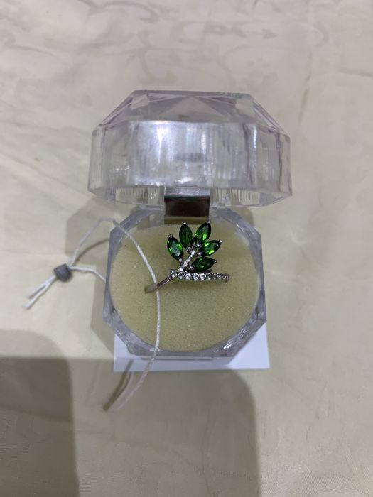 Распродажа колец с натуральными камнями