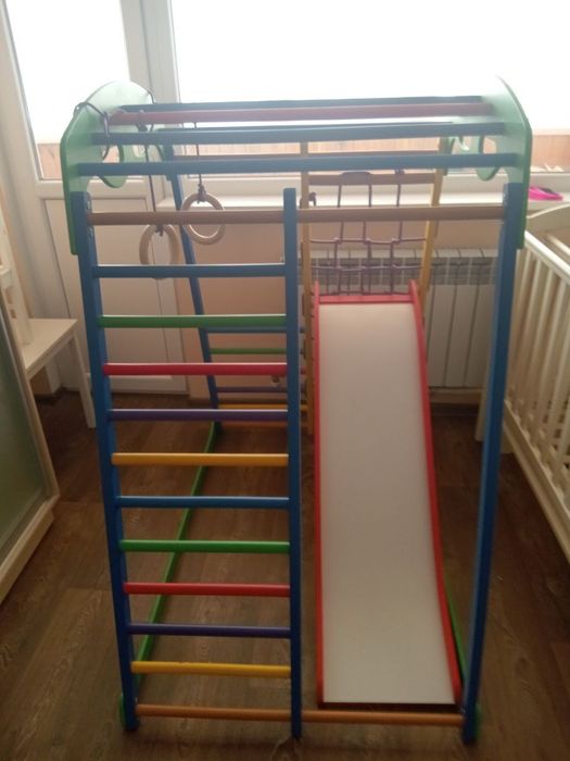 Спортивний комплекс Ранній старт / дитяча гірка