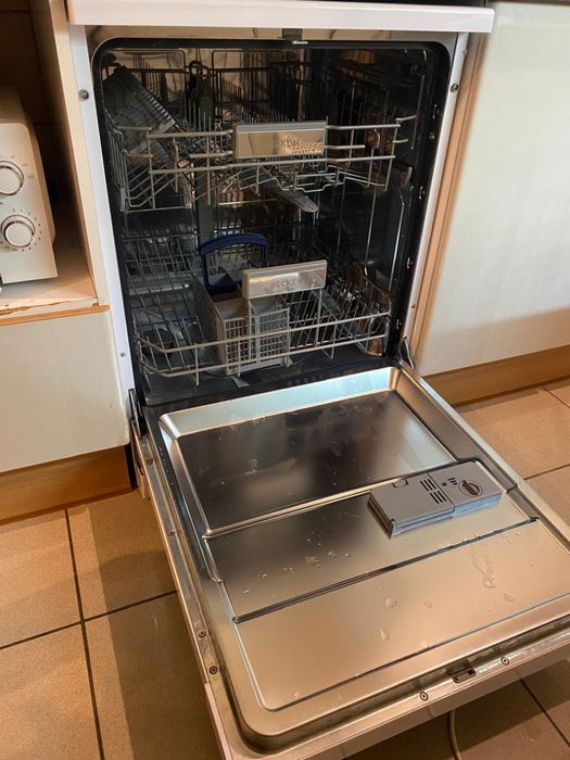 Máquina louça Becken