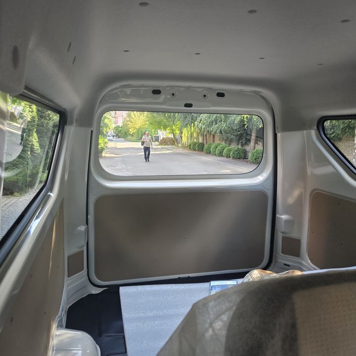 Електробус  грузопассажир