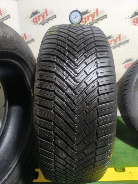 :Opona Continental Allseason contact 235/55/18 pojedynka