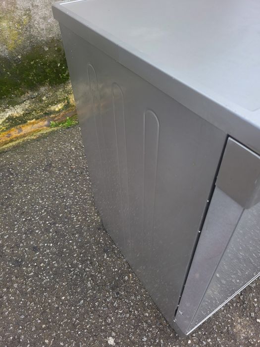 Máquinas de lavar loiça em INOX SEMI-NOVA com entrega