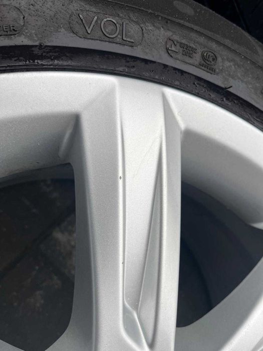 Felgi VOLVO V90 S90 XC90 8Jx17H2 5x108 ET42 TPMS