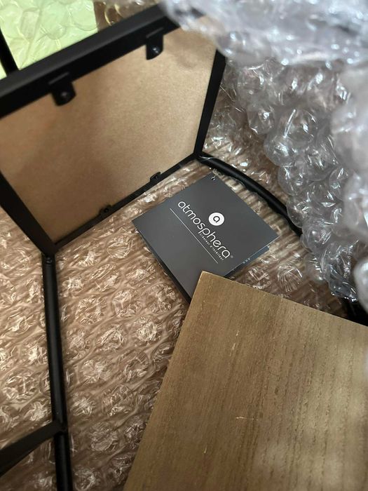 estante nova com 3 prateleiras