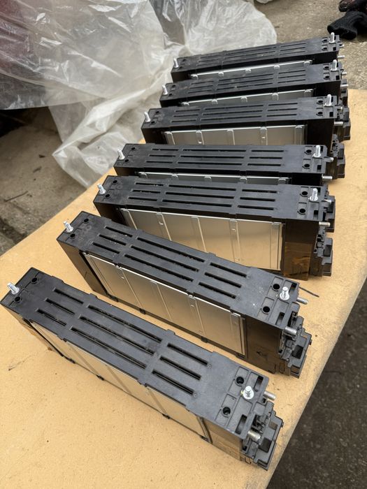 Ячейки батареи хюндай соната гибрид 2015-2019, блок предохранителей