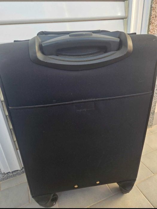 Conjunto de malas de viagem