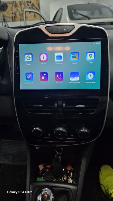 Rádio Android 14 com GPS Renault Clio 4 (Novo)