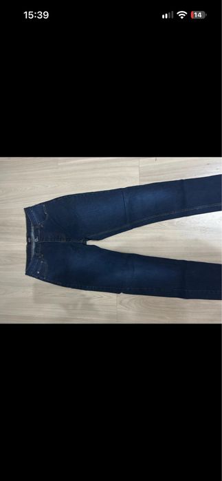 Eleganckie jeansy
