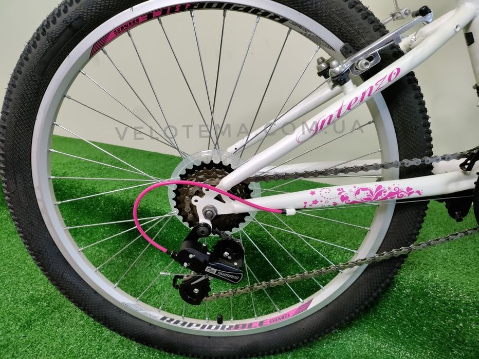 Велосипед подростковый для девочки 24 Intenzo Princess Lady белый