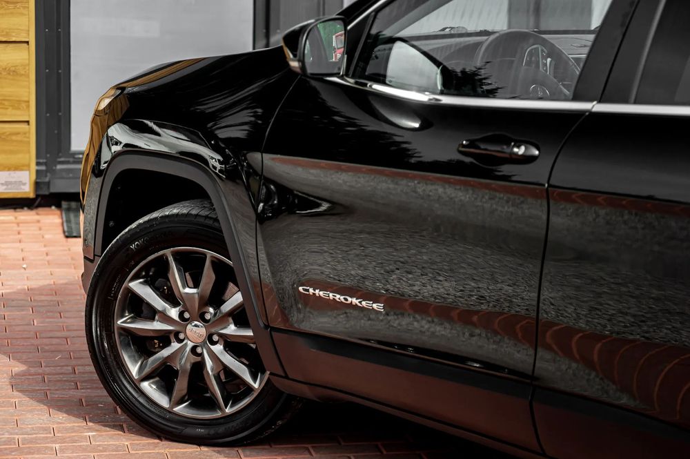 Jeep Cherokee 2,0 TD 4X4 Nawigacja Kamera Cofania Panorama Dach Podgrzewane Fotele