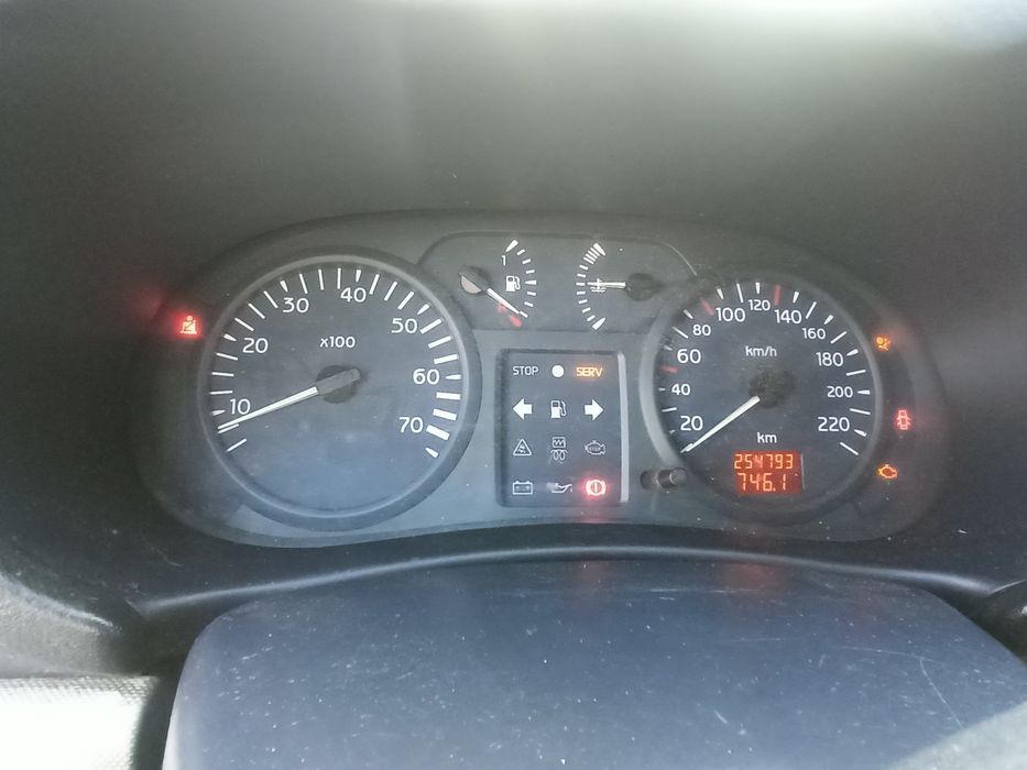 Renault Clio — fotografia 8
