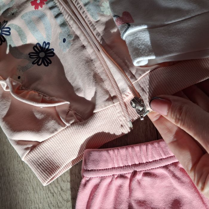 Костюмчик весна осінь кофта, штани, кофта на замку  74-80