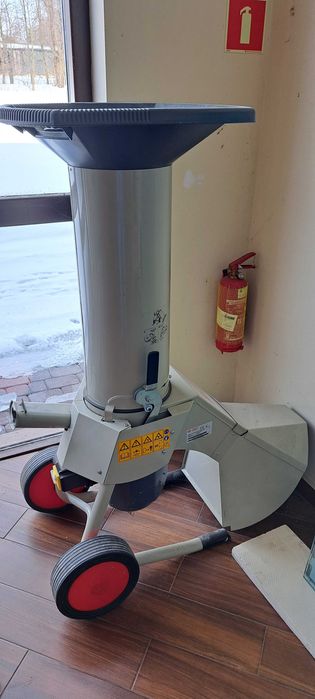 Profesjonalny rozdrabniacz do gałęzi