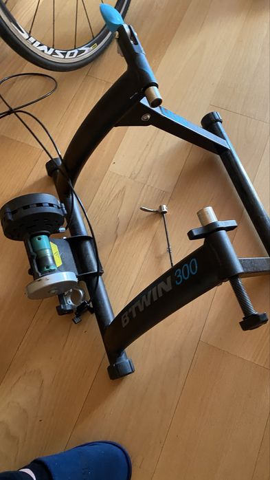 Rolo de Treino B’Twin 300 – Ótimo estado