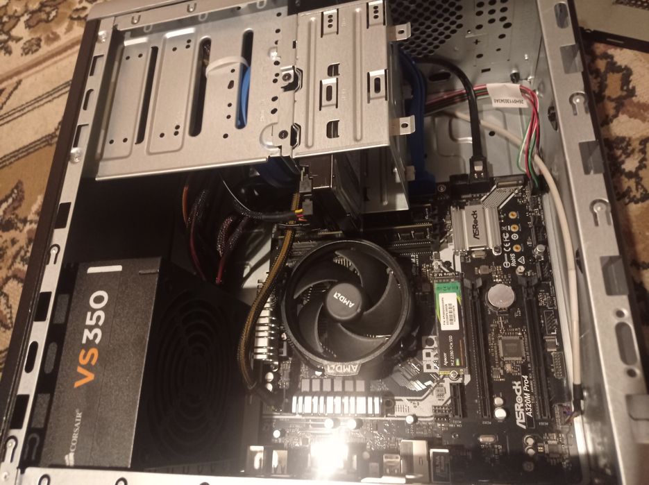 Komputer Ryzen iGPU DDR4 16GB SSD+HDD