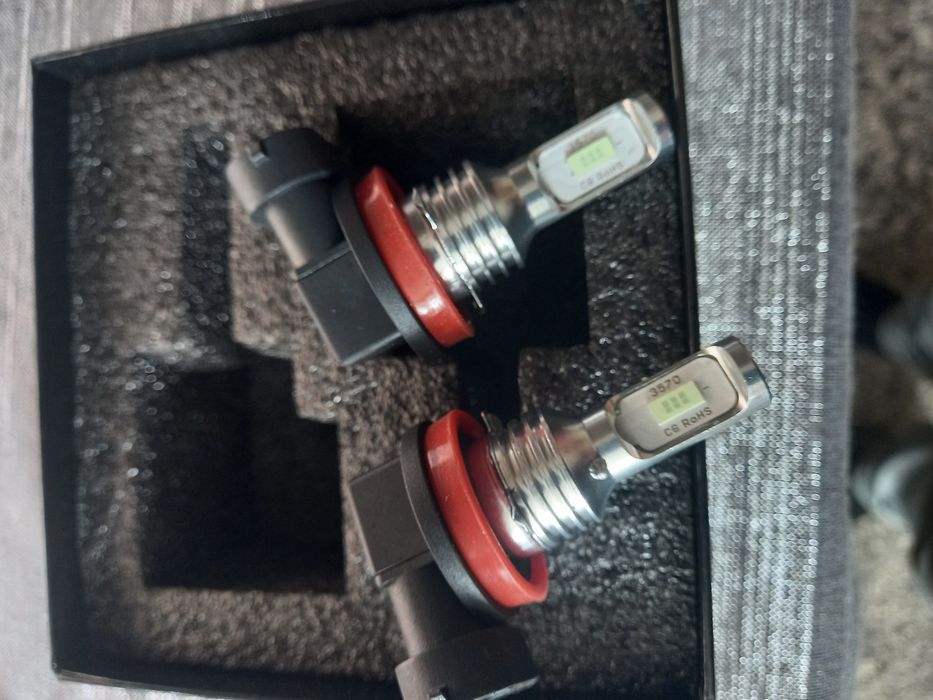 Продам лед лампи  Н 11