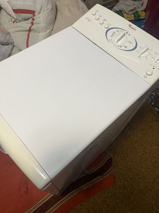 Стиральная машина Wirlpool 5кг вертикальная