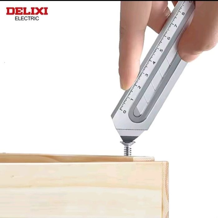 Канцелярський ніж з нержавіючої сталі