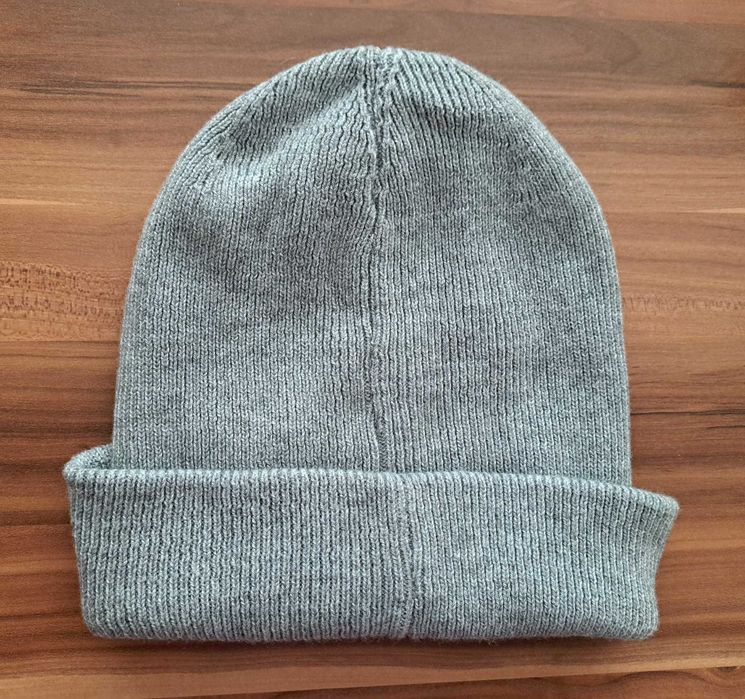 Czapka zimowa męska szara stan bdb wełna merino